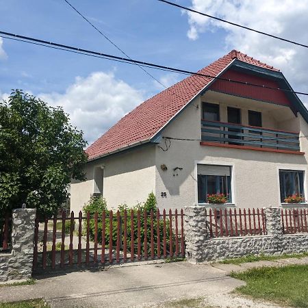 Tulipan Haz Villa Szilvásvárad Exteriör bild